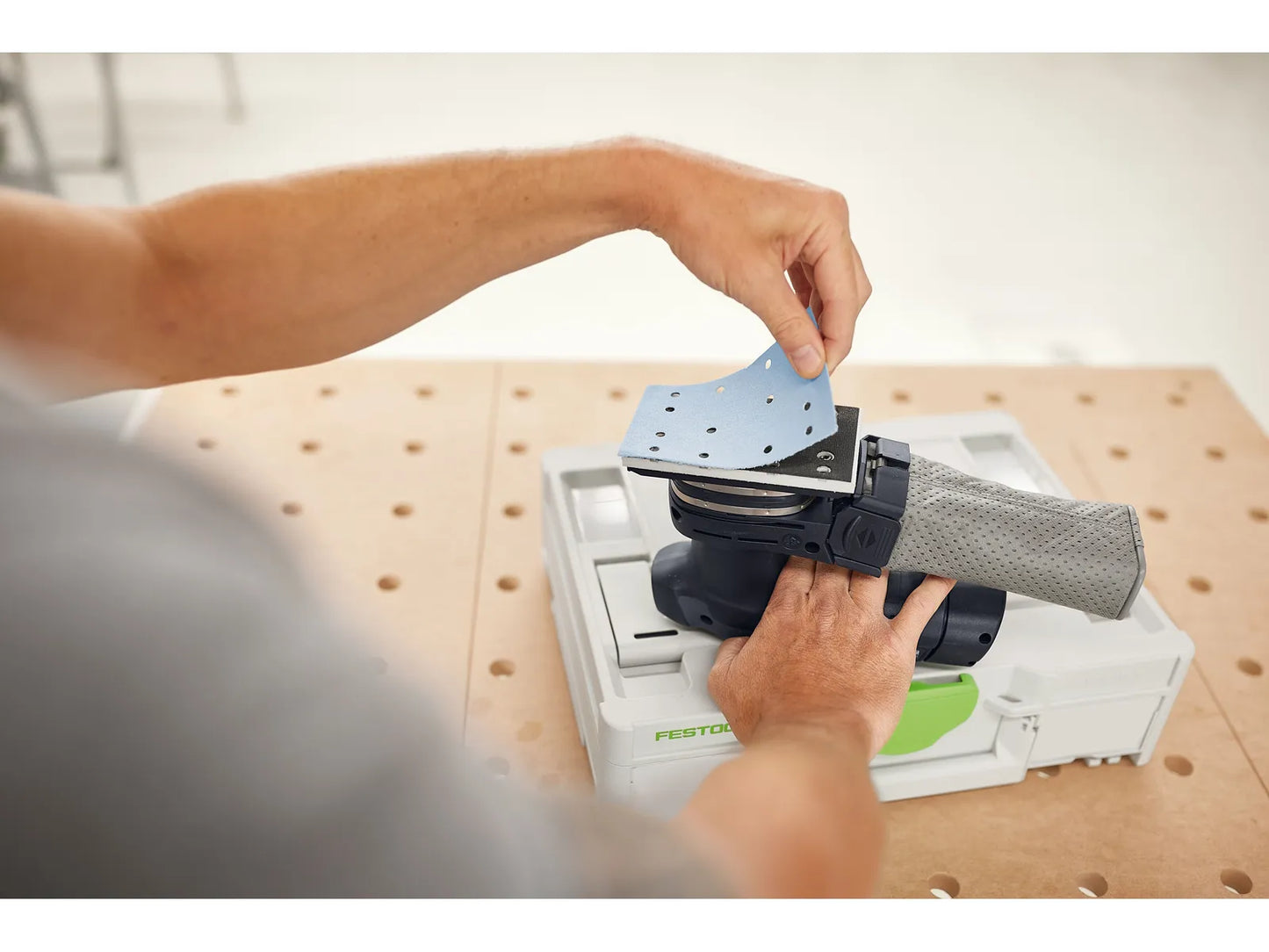 Papier ścierny Festool Granat; 80x133 mm; P60/80/120/180/220; 100 szt.