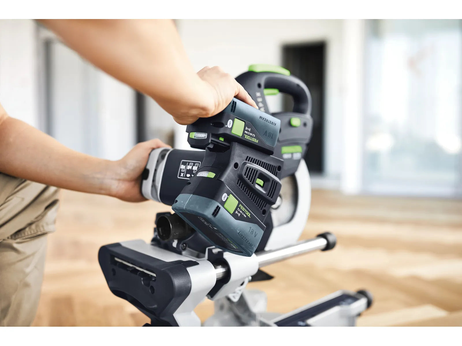 Compound mitre saw Festool KSC 60 EB 5.0 I-UG-Set KAPEX; 2x18 V; 2x5.0 Ah accu.