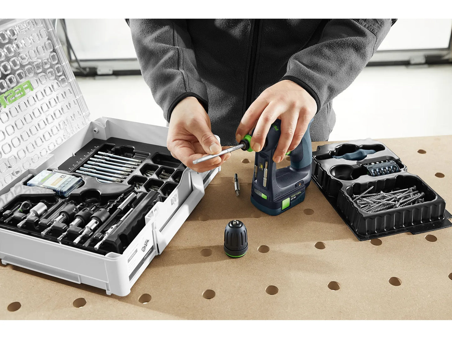Wiertarko-wkrętarka Festool CXS 12 2,5-Set 10,8 V; 2 x akumulator 2,5 Ah.