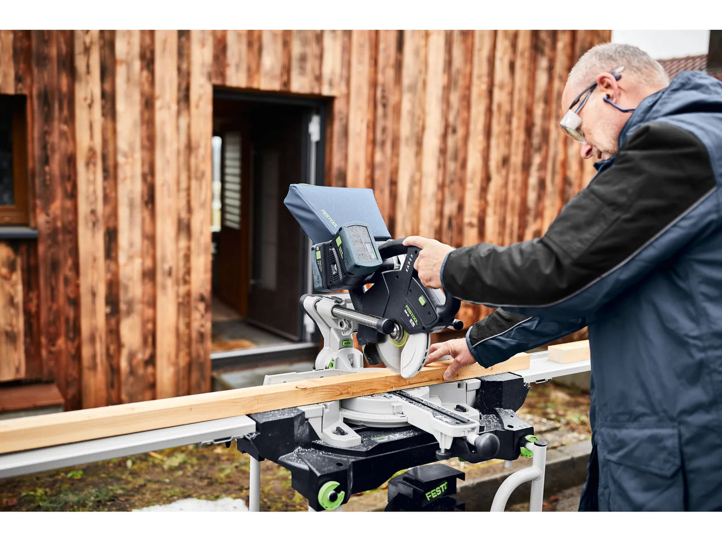 Compound mitre saw Festool KSC 60 EB 5.0 I-UG-Set KAPEX; 2x18 V; 2x5.0 Ah accu.